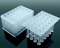 24ウェルディープウェルプレート　16mL　V底　スクエアウェル　滅菌
